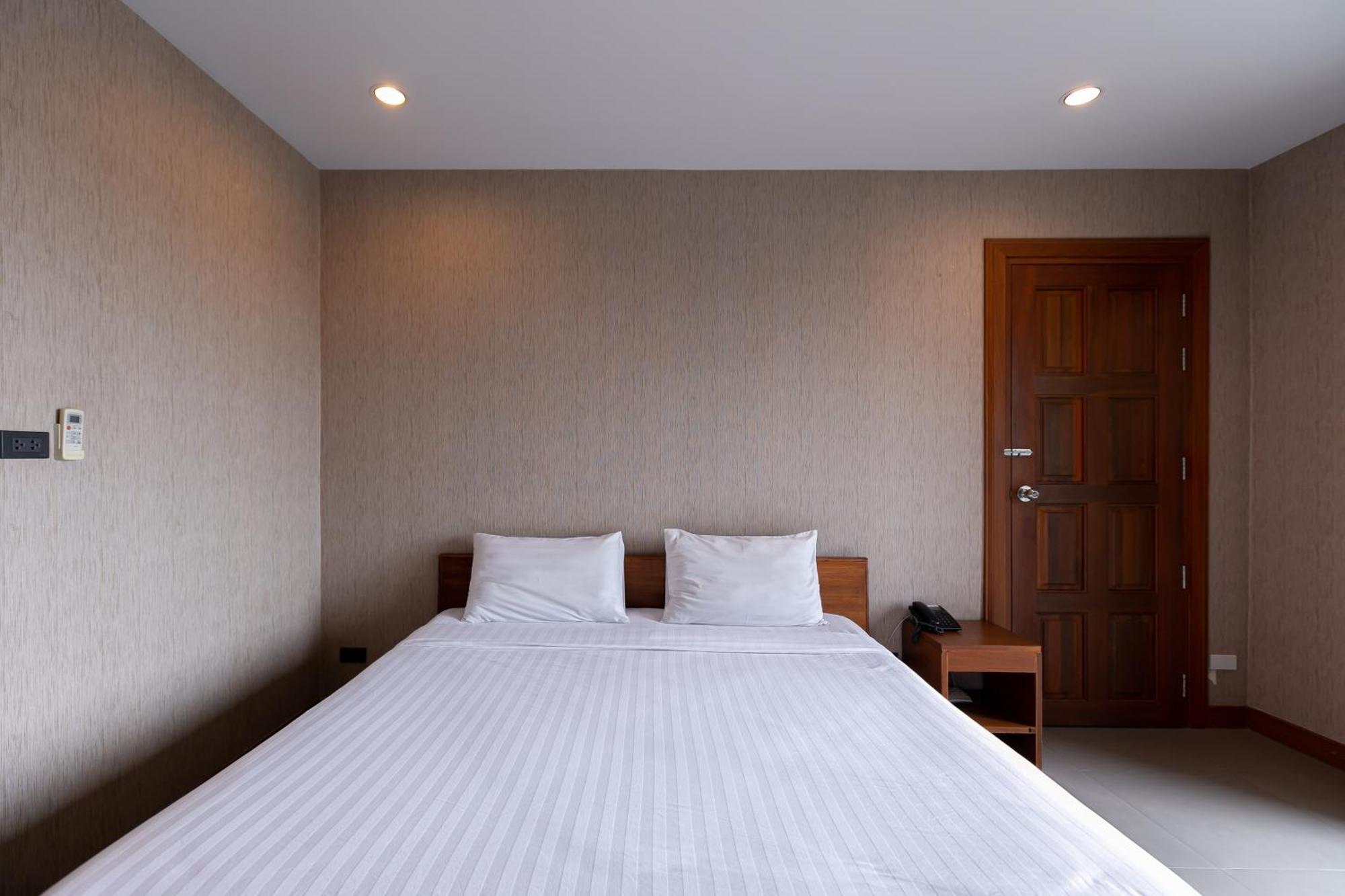 Farthai Residence Phan Thong Экстерьер фото